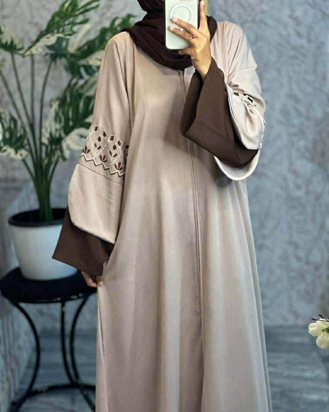 Jafran Contast Abaya